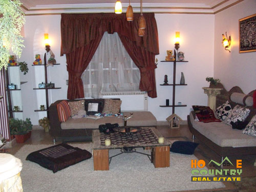 Home Country Real Estate :